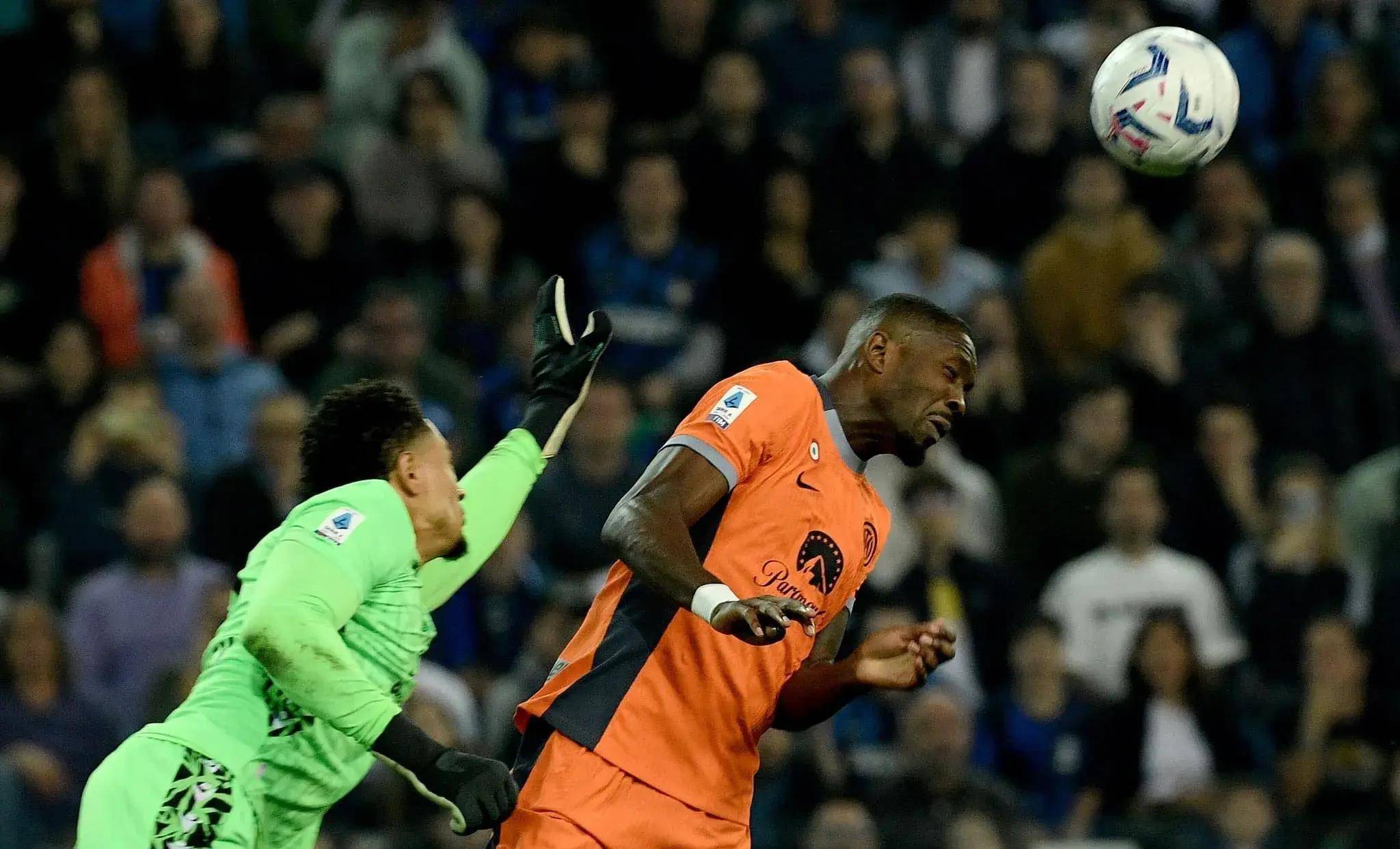 三亿体育体育登录-守护神出场献世界级扑救：那不勒斯客场逼平乌迪内斯的简单介绍