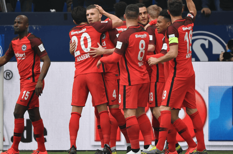 包含法兰克福：潜力无限，有望创造德甲历史的词条