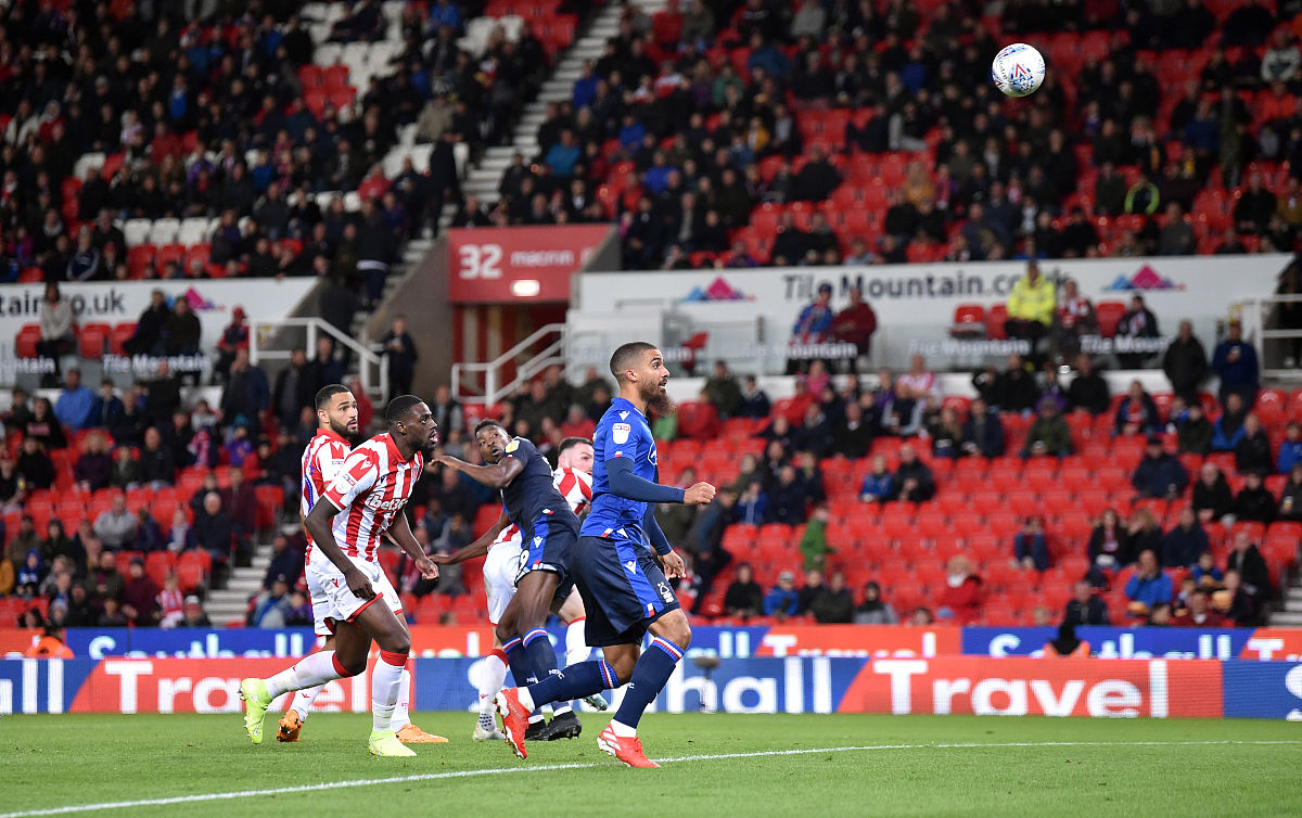 关于里尔将客场对阵里昂，争夺胜利之战的信息