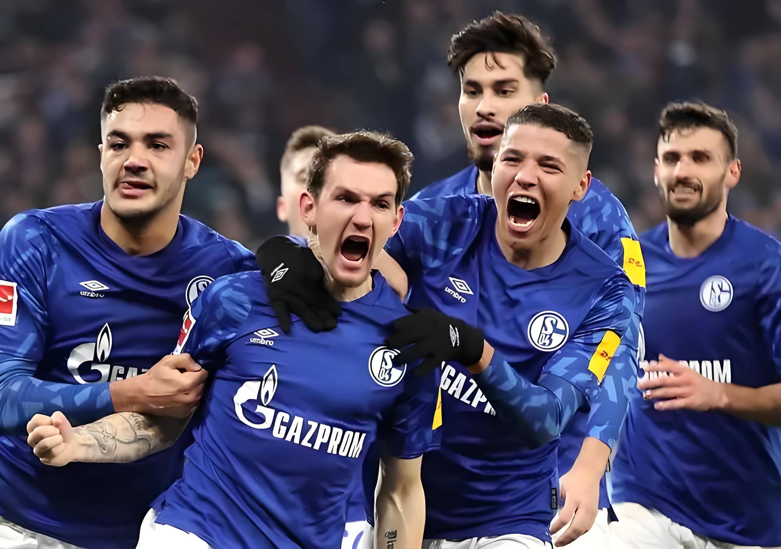 英超劲旅上演逆转好戏,晋级欧冠八强 英超劲旅上演逆转好戏,晋级欧冠八强