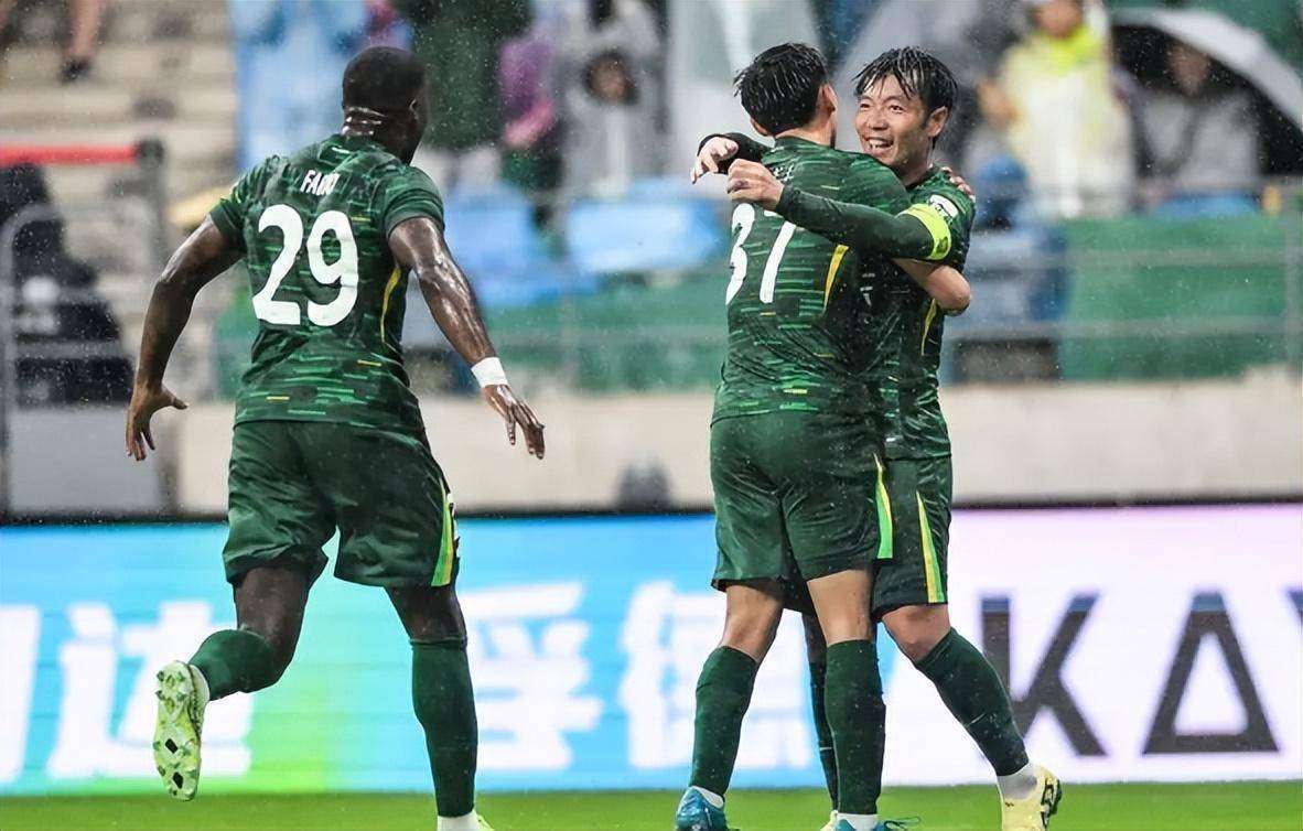 国内豪门队伍在亚洲赛场上获胜 国内豪门队伍在亚洲赛场上获胜