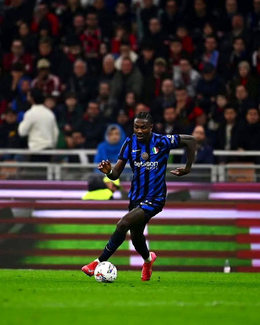 AC米兰主场踢平乌迪内斯，保持不败