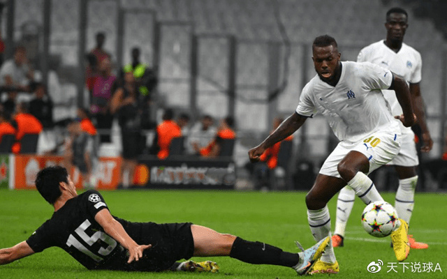 法兰克福士气低迷，连败让球迷失望