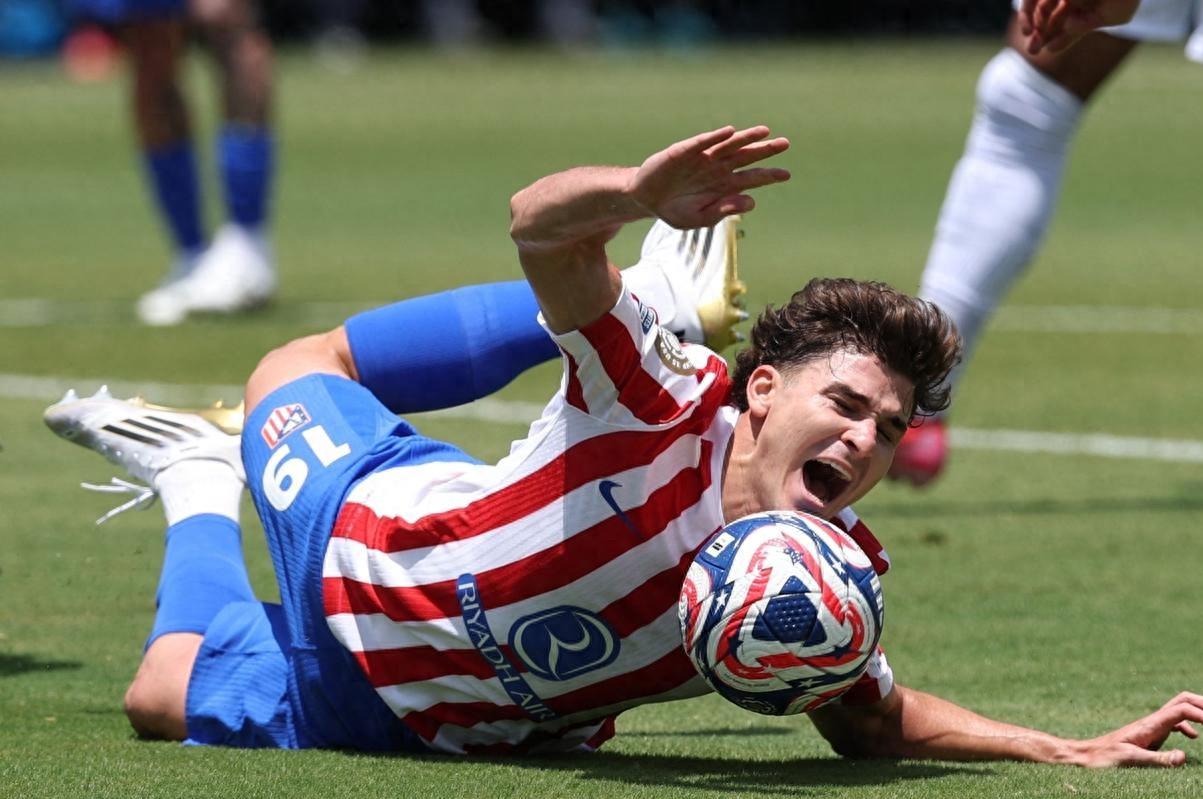 包含马竞三球落后,终场前逆袭赫塔菲的词条 包含马竞三球落后,终场前逆袭赫塔菲的词条