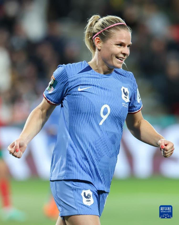 欧洲女足联赛:瑞典队逆转法国晋级八强 欧洲女足联赛:瑞典队逆转法国晋级八强