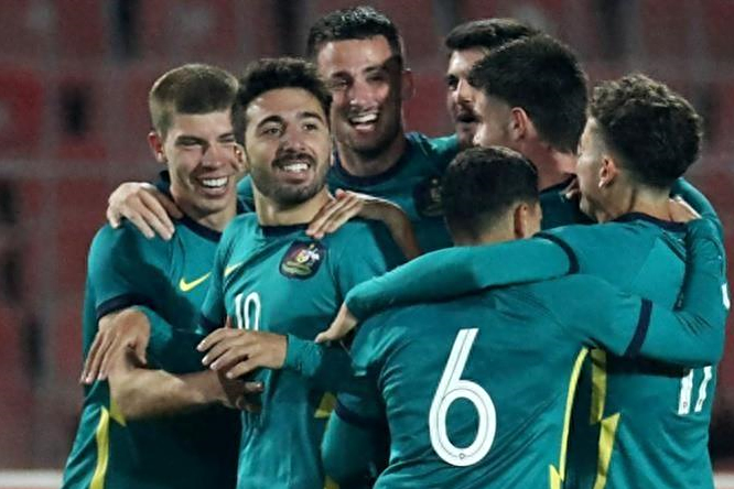 三亿体育体育官方-伯利主场胜仗获得亚洲胜利，调整战术实现胜利