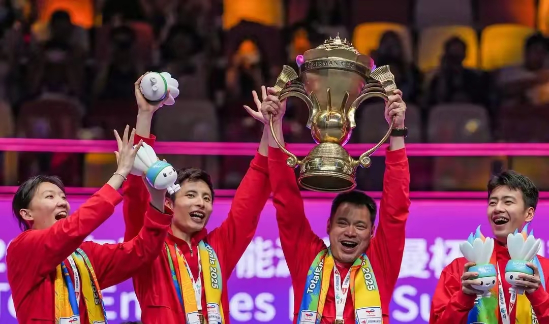 关于全心全意备战夺冠，球队迎接挑战关键比赛的信息