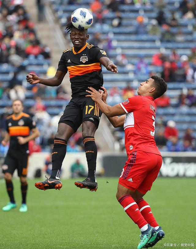 包含圣约翰斯顿客场获胜，状态回暖的词条